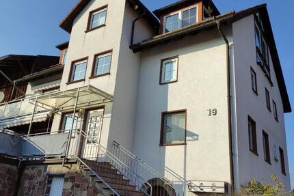 4 Zimmer Wohnung,~90 qm, Küche, Balkon, Stellplatz, Garten, Wanne 4 zimmer