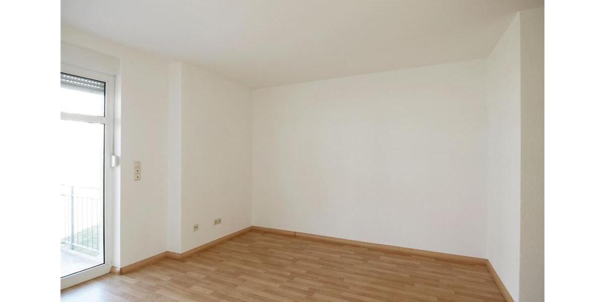 Etagenwohnung Frankenberg (Sachsen) - 4 Zimmer, 86 m&sup2;, 567&euro; | Angebot:26560820