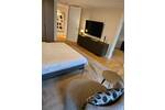 Inselstraße - Luxuriöse 4 Zimmer-Wohnung vollmöbliert mit Blick in den Hofgarten