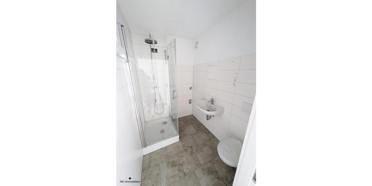 Etagenwohnung Limbach-Oberfrohna Oberfrohna - 2 Zimmer, 62 m&sup2;, 331&euro; | Angebot:26681019