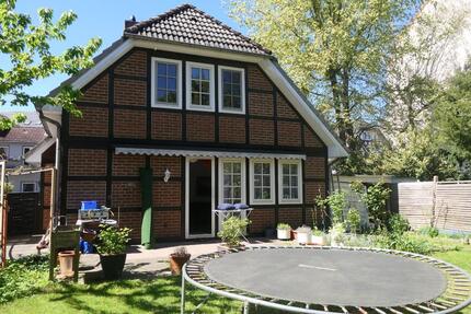 Haus Uelzen - 7 Zimmer, 150 m&sup2;, 1.200&euro; | Angebot:26611151