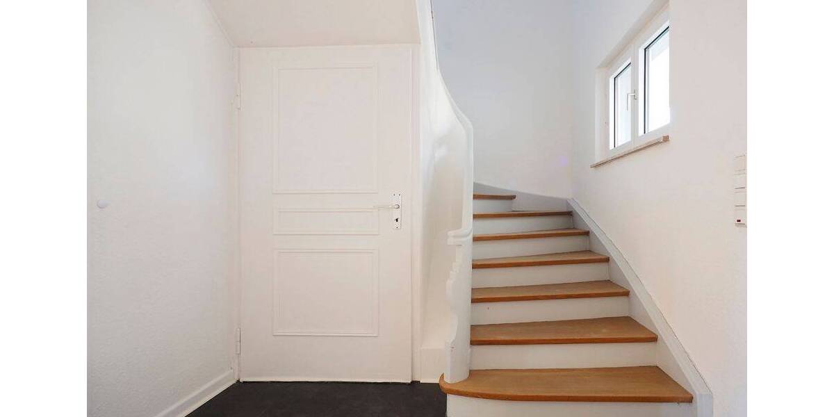 Einfamilienhaus Heusweiler Holz - 6 Zimmer, 1.350&euro; | Angebot:25928510