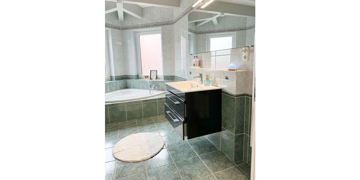 Möbliertes Einfamilienhaus zu vermieten 6 zimmer