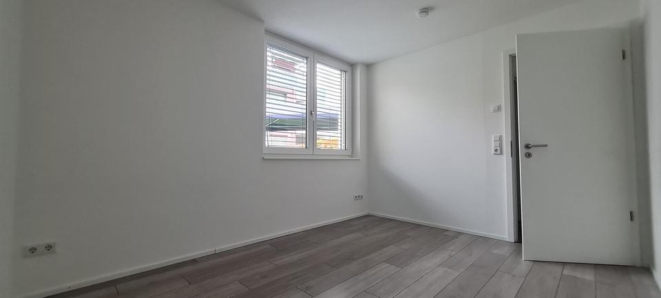 Erdgeschoßwohnung Bad Säckingen - 3.5 Zimmer, 87 m&sup2;, 1.235&euro; | Angebot:26646512