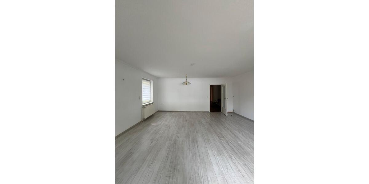 Erdgeschoßwohnung Werder (Havel) - 1 Zimmer, 100 m&sup2;, 1.800&euro; | Angebot:26683168