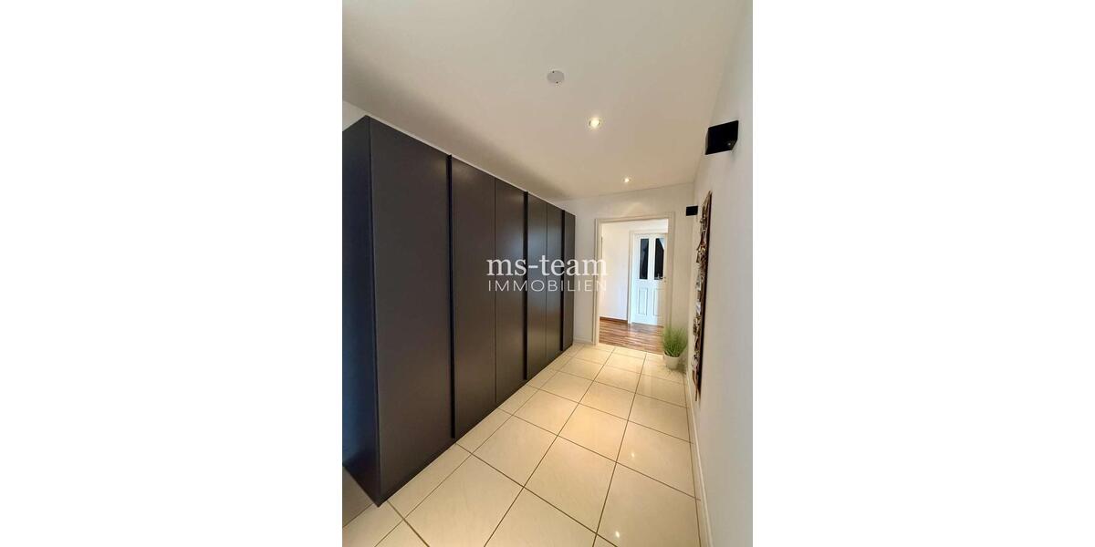 Etagenwohnung Kümmersbruck - 3.5 Zimmer, 110 m&sup2;, 950&euro; | Angebot:25990706