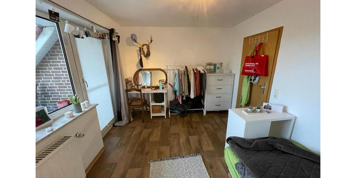 Wohnen auf Zeit Leer (Ostfriesland) - 1 Zimmer, 13 m&sup2;, 390&euro; | Angebot:26394037