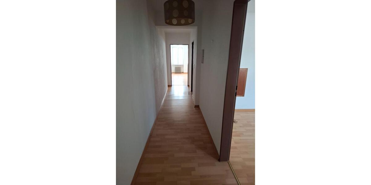 Etagenwohnung Trier - 2 Zimmer, 64 m&sup2;, 590&euro; | Angebot:26653140