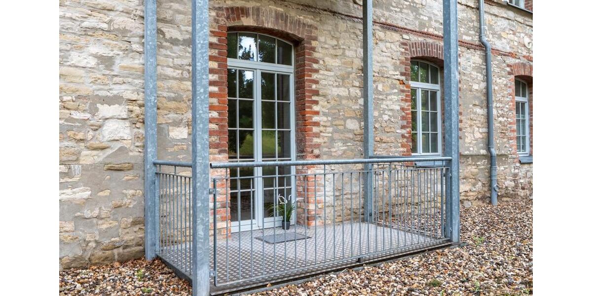 Erdgeschoßwohnung Calbe (Saale) - 2 Zimmer, 43 m&sup2;, 300&euro; | Angebot:10794173