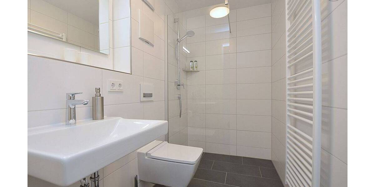 Etagenwohnung Stuttgart Bad Cannstatt - 2 Zimmer, 48 m&sup2;, 1.500&euro; | Angebot:26826830