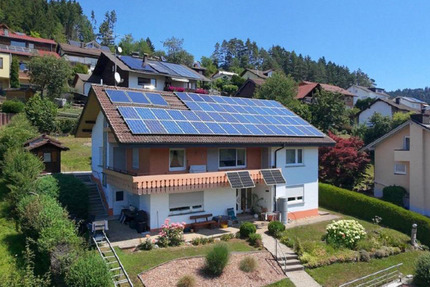 Wohnung Dornhan - 5 Zimmer, 144 m&sup2;, 1.100&euro; | Angebot:25594080