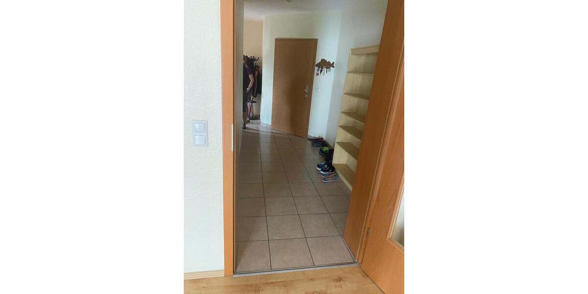 Etagenwohnung Klingenberg am Main - 3 Zimmer, 80 m&sup2;, 950&euro; | Angebot:25971841