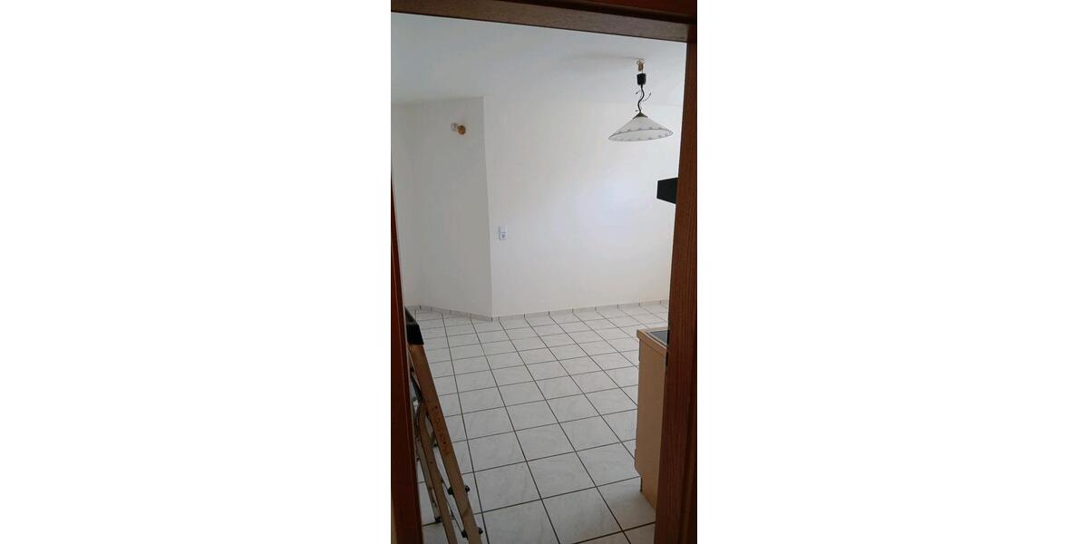 Etagenwohnung Beltheim - 1 Zimmer, 57 m&sup2;, 490&euro; | Angebot:26320352