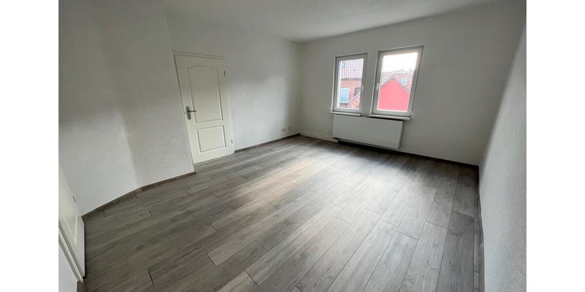 Erdgeschoßwohnung Bebra - 3 Zimmer, 81 m&sup2;, 650&euro; | Angebot:24794104