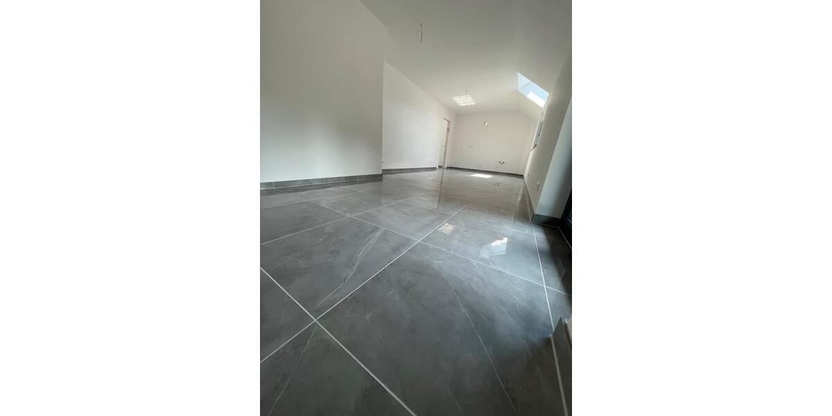 Etagenwohnung Mühlacker - 4.5 Zimmer, 75 m&sup2;, 1.150&euro; | Angebot:26546707