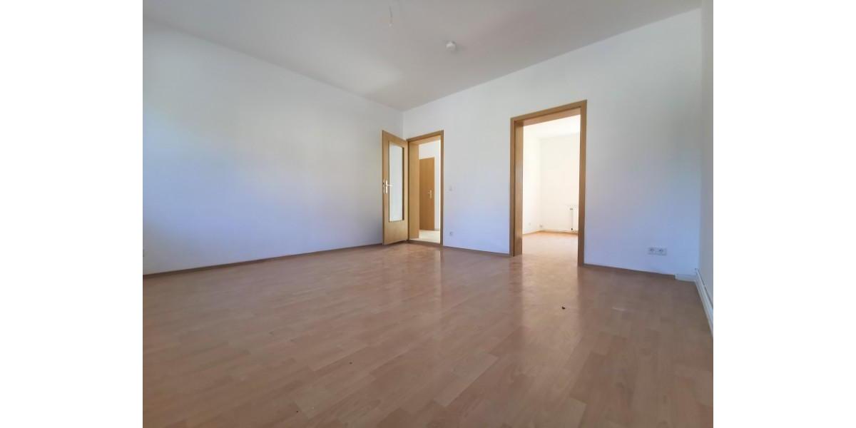 Erdgeschoßwohnung Braunsbedra - 3 Zimmer, 51 m&sup2;, 279&euro; | Angebot:25962102