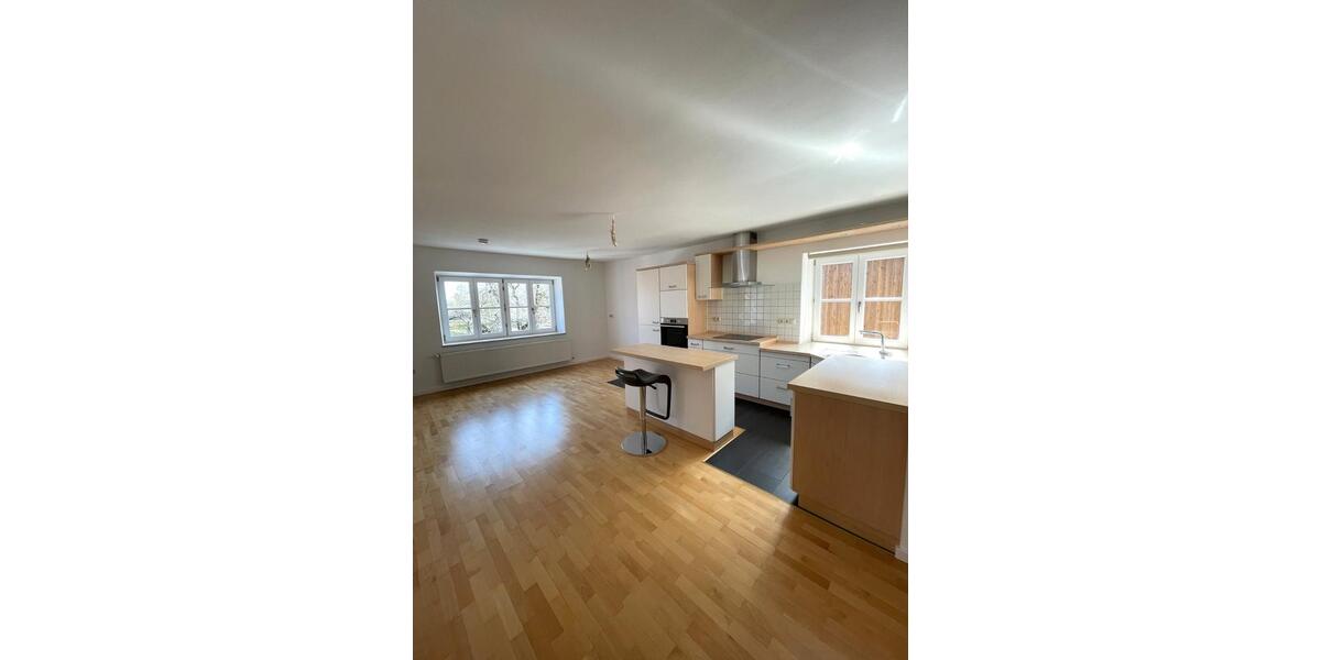 Etagenwohnung Waging am See Fisching - 2 Zimmer, 73 m&sup2;, 900&euro; | Angebot:26291912