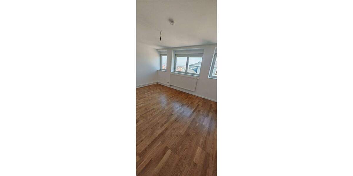 Etagenwohnung Dresden Naußlitz - 5 Zimmer, 174 m&sup2;, 1.825&euro; | Angebot:25667275