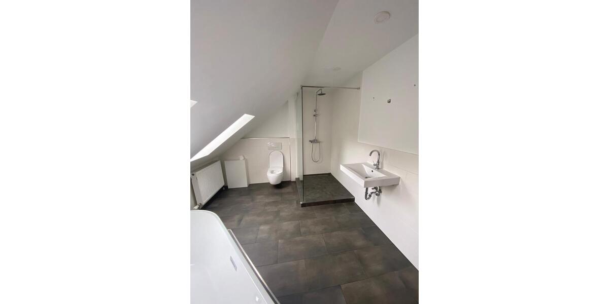 Wohnen auf Zeit Königswinter - 1 Zimmer, 45 m&sup2;, 750&euro; | Angebot:26679570