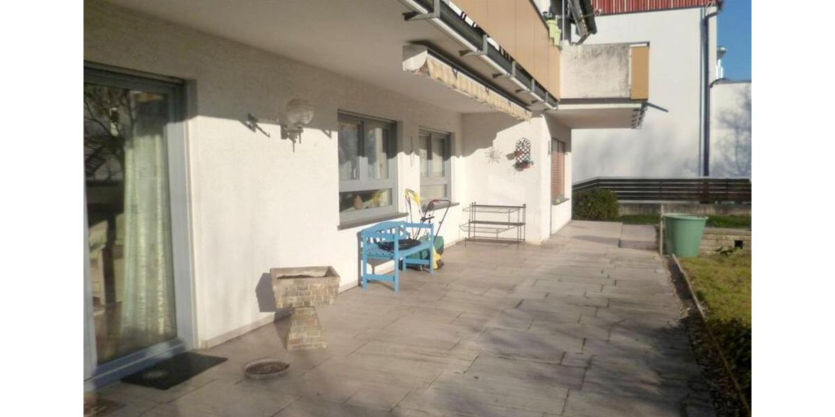 Etagenwohnung Estenfeld - 3 Zimmer, 105 m&sup2;, 1.090&euro; | Angebot:25232556