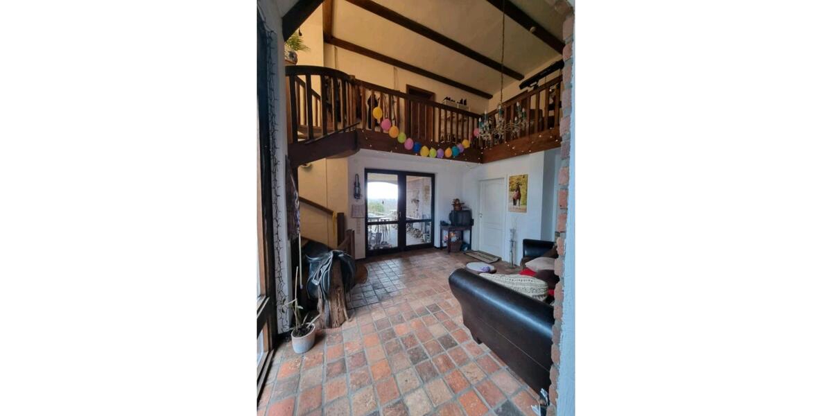 WG Zimmer im Grünen (wenn gewollt mit Pferdehaltung) 2 zimmer