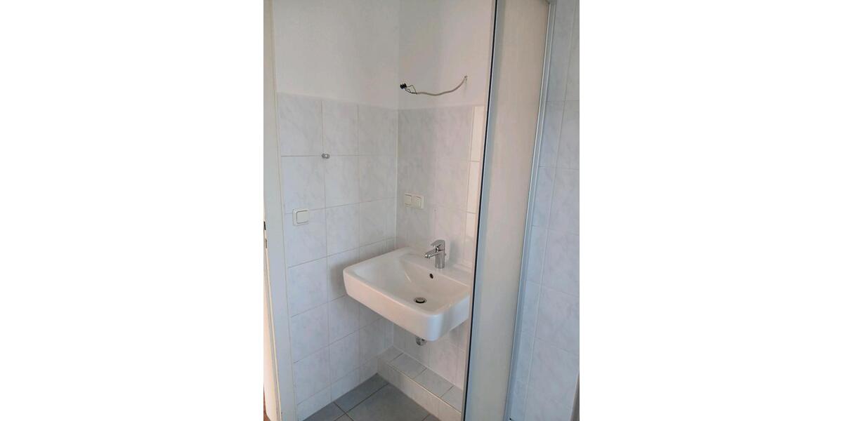 Wohnen auf Zeit Rinteln - 3 Zimmer, 13 m&sup2;, 450&euro; | Angebot:26234830