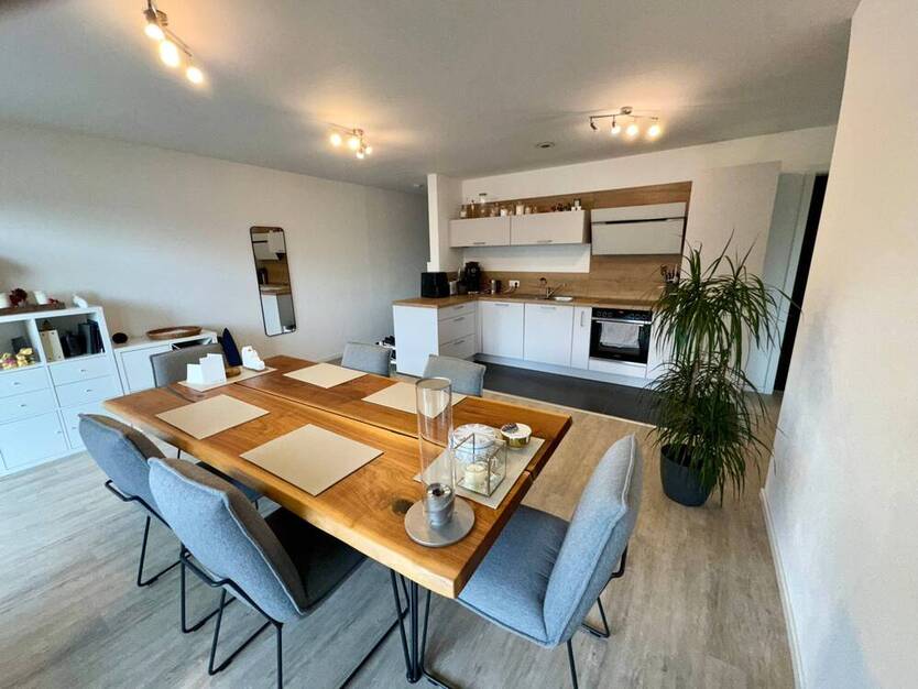 **** Traumhafte Wohnung sucht neuen Mieter**** - !!!! inkl. Einbauküche und TG-Stellplatz !!! 3 zimmer