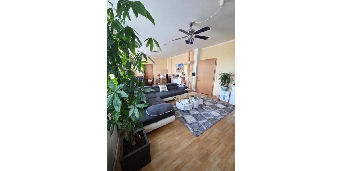Etagenwohnung Magdeburg Lemsdorf - 3 Zimmer, 90 m&sup2;, 630&euro; | Angebot:26704609