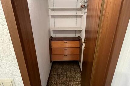 Großzügige 3 Zimmer Wohnung mit großer Dachterrasse