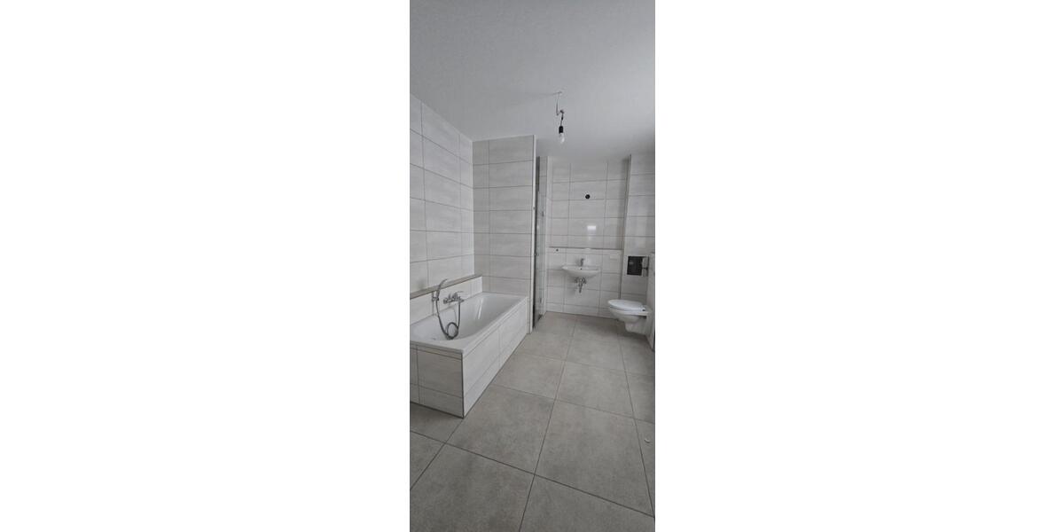 Erdgeschoßwohnung Mockrehna - 3 Zimmer, 82 m&sup2;, 450&euro; | Angebot:24781607