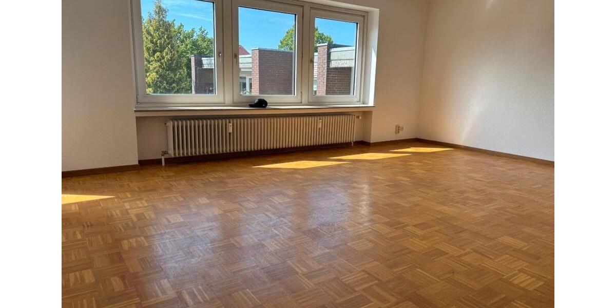 Etagenwohnung Cuxhaven - 3 Zimmer, 80 m&sup2;, 785&euro; | Angebot:26702142