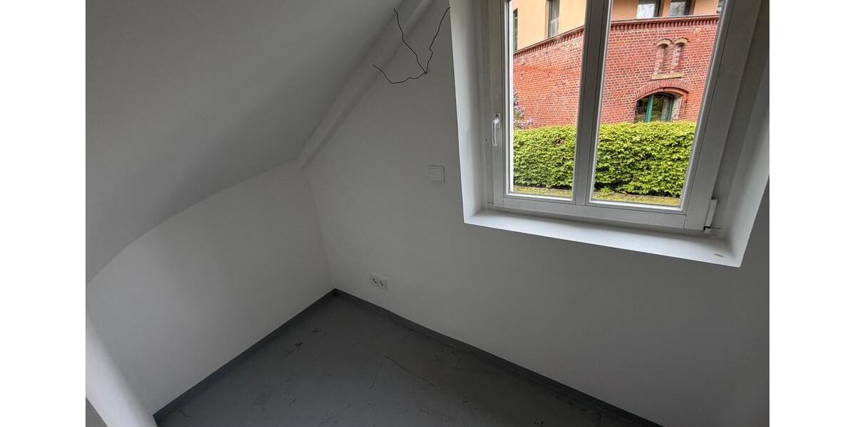 Hochparterre Neuruppin Alt Ruppin - 2 Zimmer, 91 m&sup2;, 997&euro; | Angebot:26481413