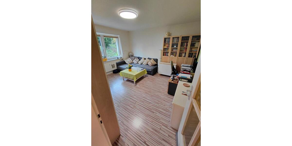 Erdgeschoßwohnung Remscheid - 1 Zimmer, 45 m&sup2;, 360&euro; | Angebot:26621376