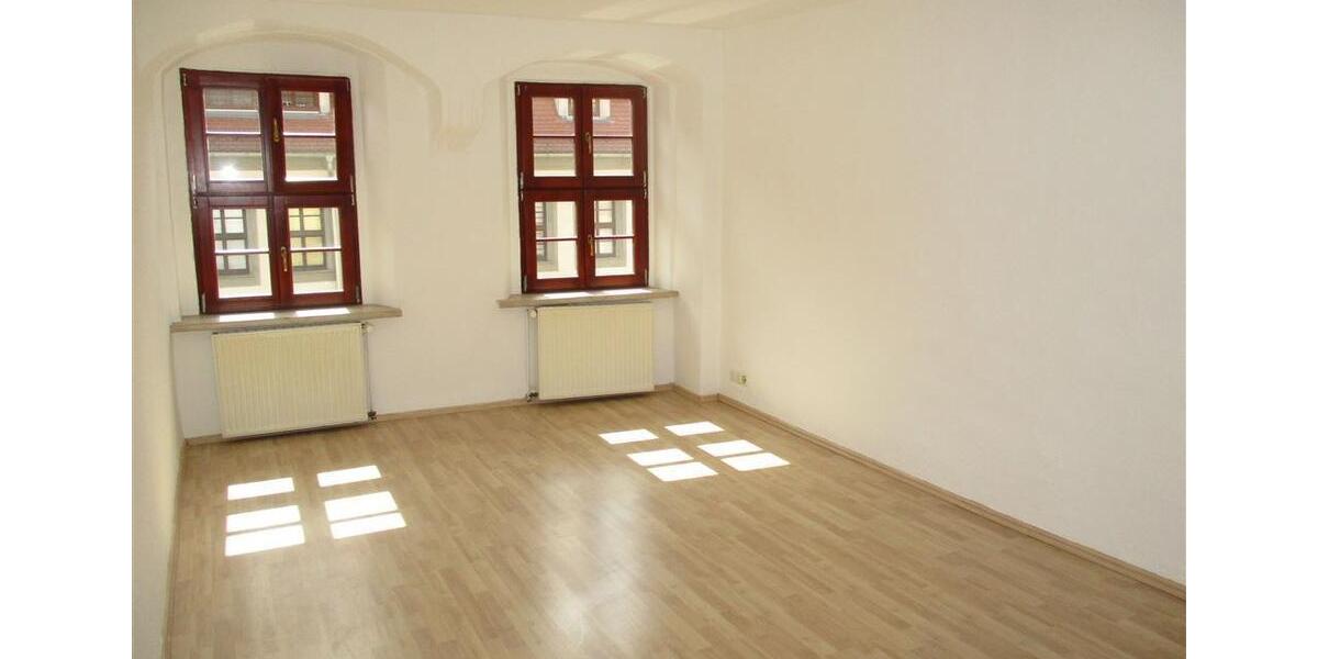 Dachgeschoßwohnung Torgau - 3 Zimmer, 70 m&sup2;, 430&euro; | Angebot:24864321
