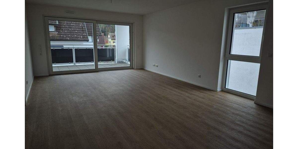 Etagenwohnung Lörrach Brombach - 3 Zimmer, 84 m&sup2;, 1.350&euro; | Angebot:24721524