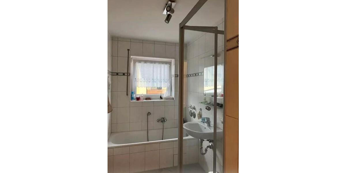 Etagenwohnung Emmendingen - 2 Zimmer, 30 m&sup2;, 600&euro; | Angebot:26237148