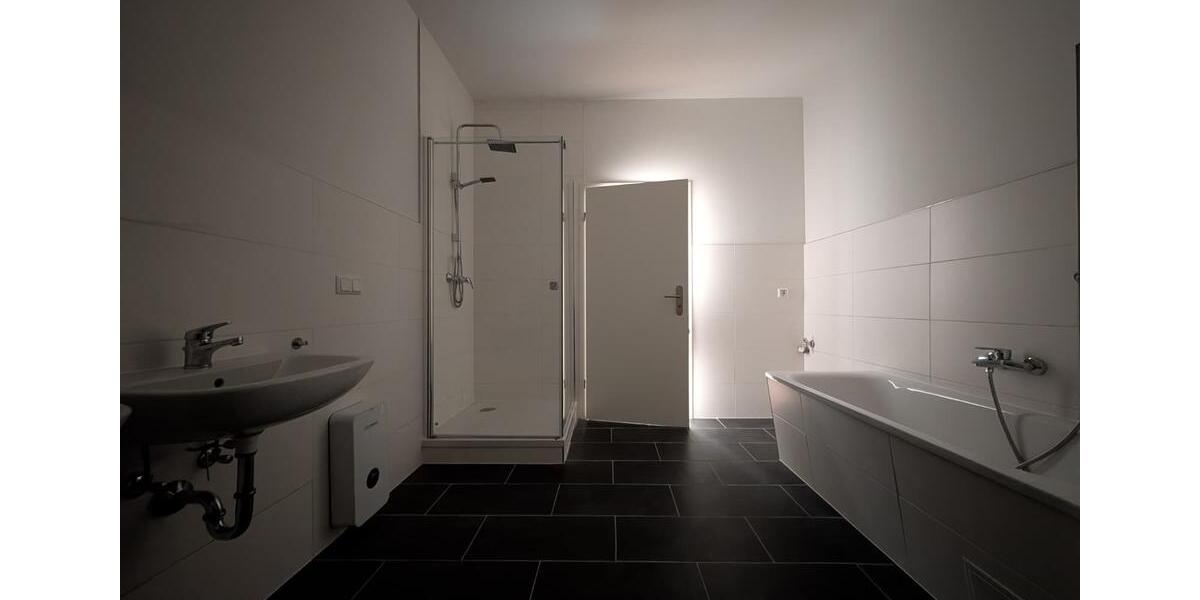 Etagenwohnung Bernburg (Saale) - 5 Zimmer, 129 m&sup2;, 965&euro; | Angebot:25403568