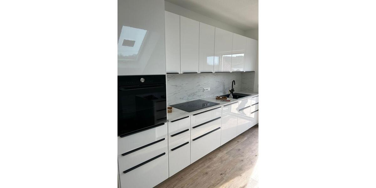 Dachgeschoßwohnung Ebsdorfergrund - 4 Zimmer, 107 m&sup2;, 1.350&euro; | Angebot:25084625