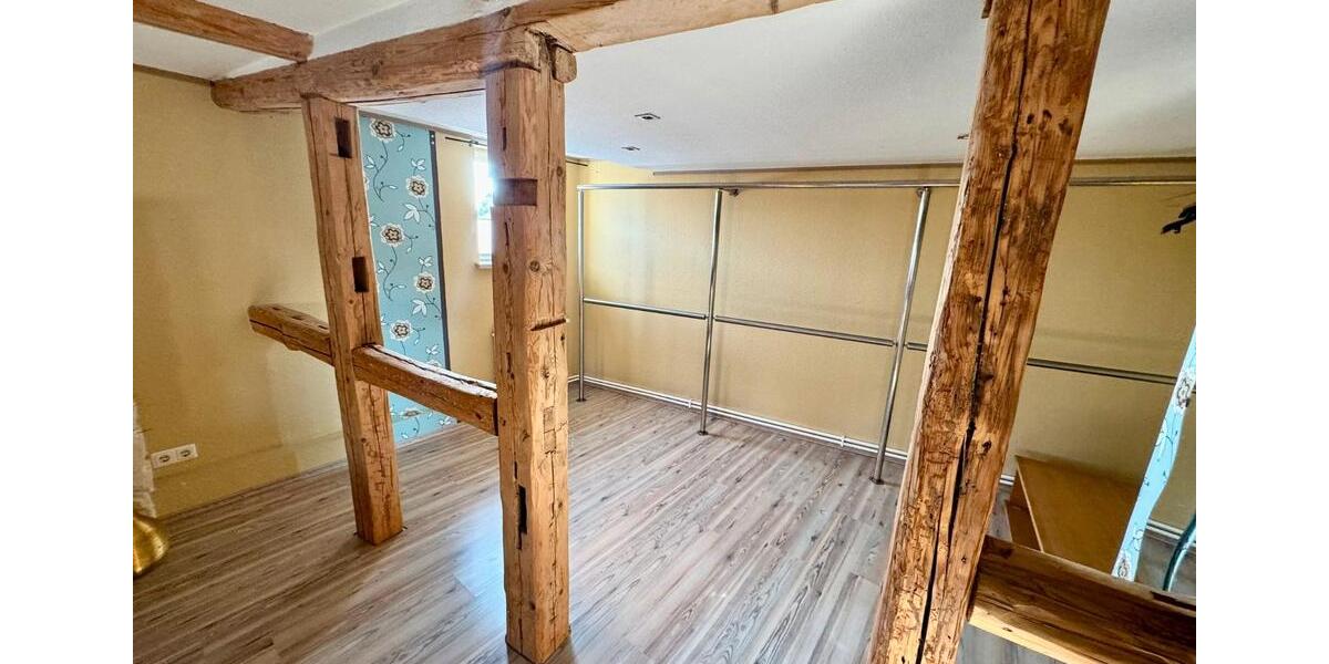 Etagenwohnung Osterwieck Dardesheim - 4 Zimmer, 200 m&sup2;, 1.100&euro; | Angebot:26020585