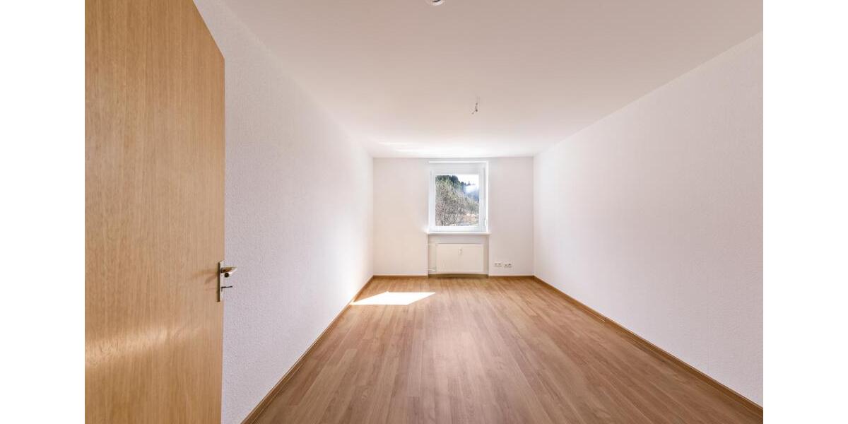 ** Top sanierte 2-Zimmer-Wohnung o.Blk. ** 2 zimmer