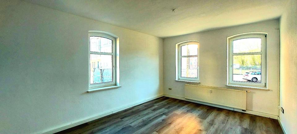 Erdgeschoßwohnung Eisenach - 3 Zimmer, 78 m&sup2;, 490&euro; | Angebot:26063608