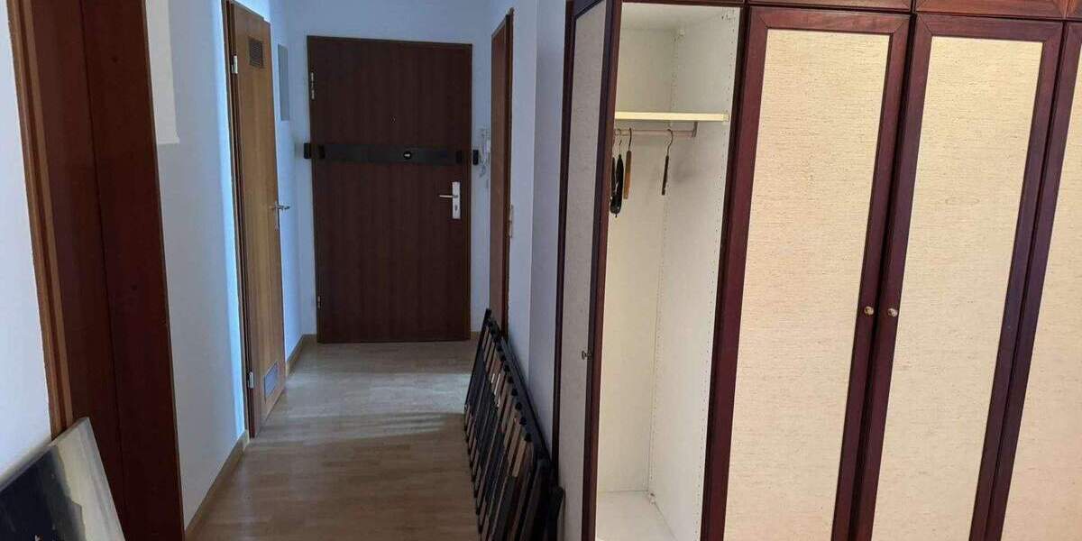 Etagenwohnung Bamberg Gärtnerstadt - 3 Zimmer, 90 m&sup2;, 990&euro; | Angebot:24808388