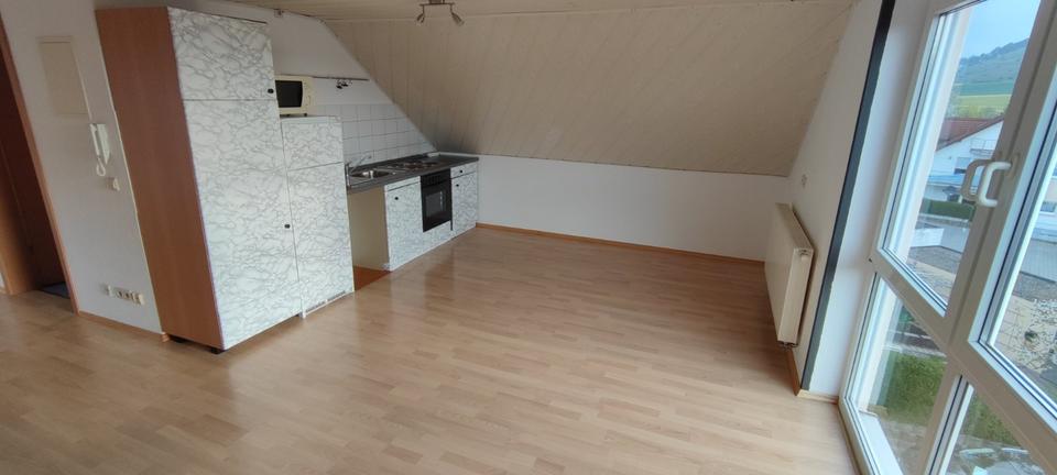 Dachgeschoßwohnung Bopfingen - 2 Zimmer, 48 m&sup2;, 573&euro; | Angebot:24787180