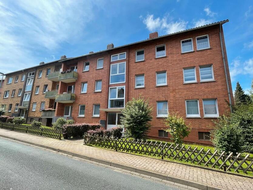 4-Zimmer-Wohnung mit Balkon zu vermieten! zimmer