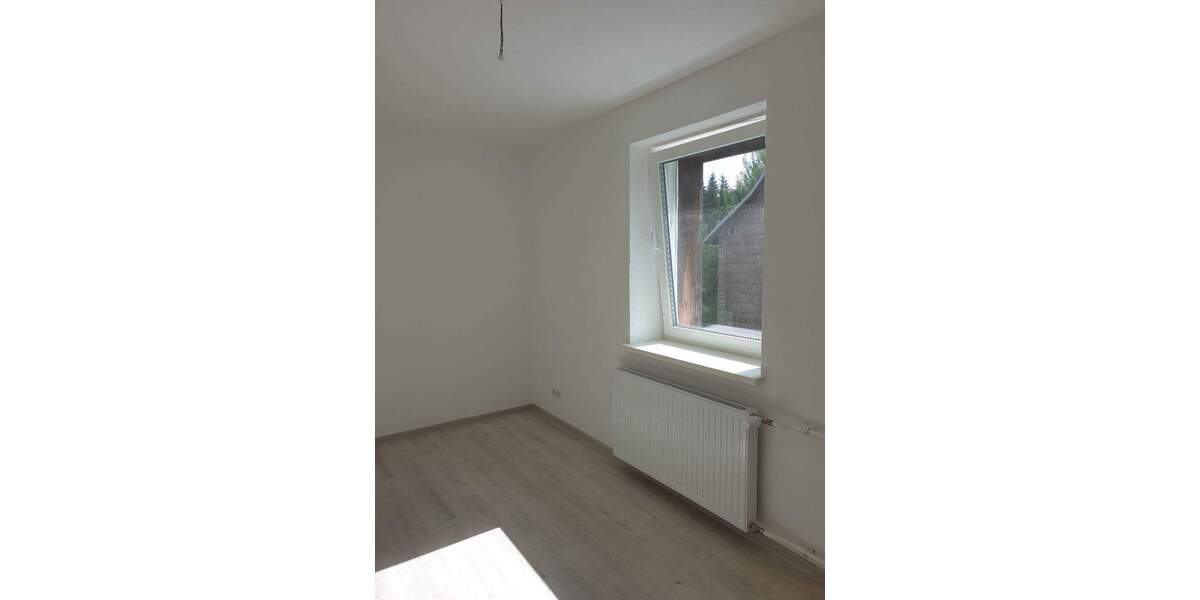 Etagenwohnung Johanngeorgenstadt - 3 Zimmer, 65 m&sup2;, 360&euro; | Angebot:26389545