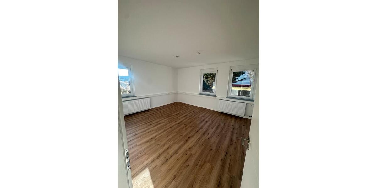 Neu sanierte Gewerberäume zu vermieten zimmer