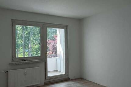 Wohnung Berlin Hellersdorf - 3 Zimmer, 55 m&sup2;, 789&euro; | Angebot:26751085