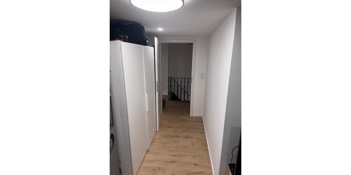 Wohnen auf Zeit Unterföhring - 1 Zimmer, 12 m&sup2;, 640&euro; | Angebot:25640840