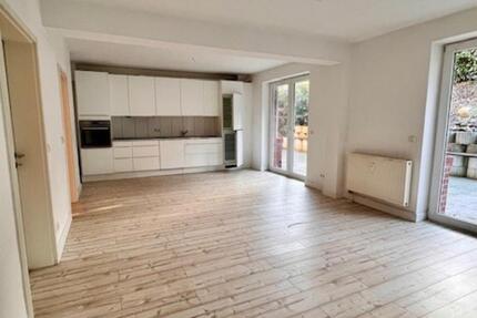 Geräumige 3 Zimmer Wohnung mit großer Terrasse 3 zimmer