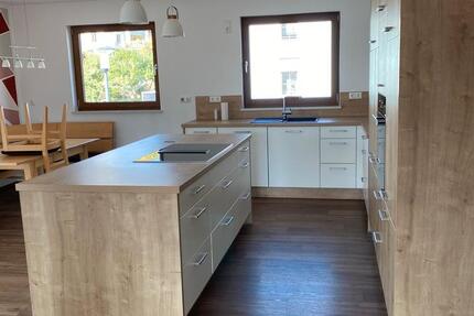 Wohnung Freudenberg - 3 Zimmer, 120 m&sup2;, 960&euro; | Angebot:26608647